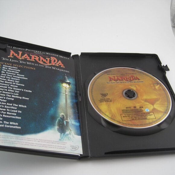Narnia: The Lion, The Witch and The Wardrobe (DVD) (Full Screen) (PG) (135 Mins) - Picture 4 of 4